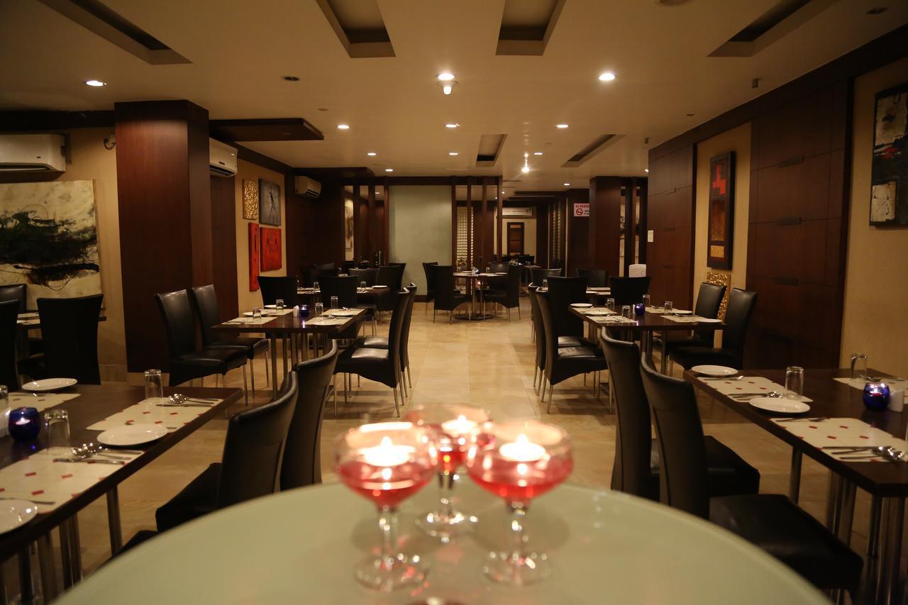 Hotel Md'S Continental Jorhat Bagian luar foto